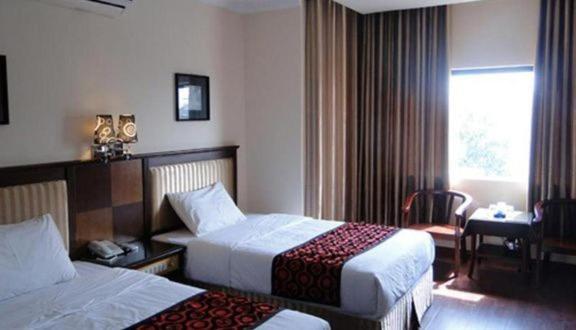 Bac Do Hotel Hanoi Exterior photo